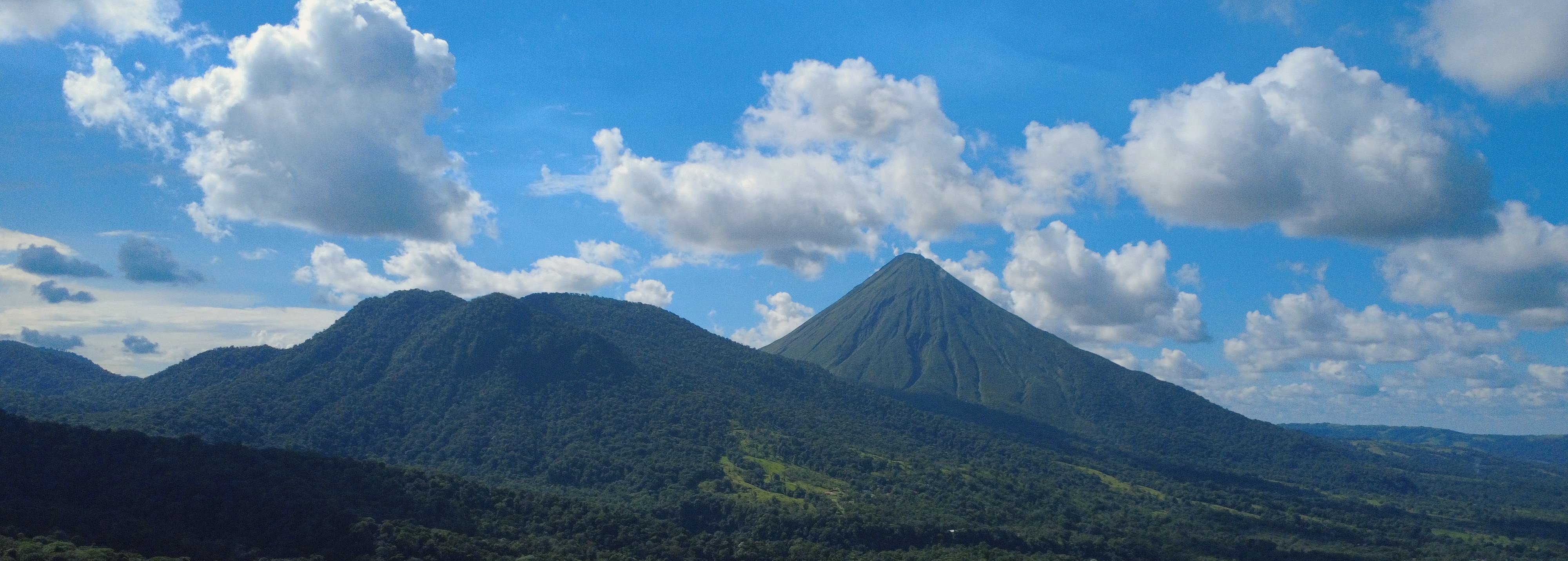 La Fortuna tours landscape